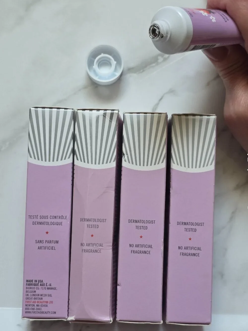 5 x KP FIRST AID BEAUTY Body Scrubs (1 oz. each)